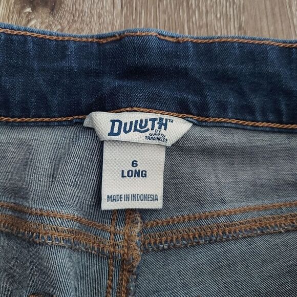Duluth Trading Co. Straight Leg Jeans Women Size 6 Long - Picture 3 of 8